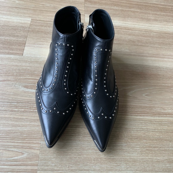 Barbara Bui Paris 10M(40) pointed toe studded boot - Picture 3 of 10